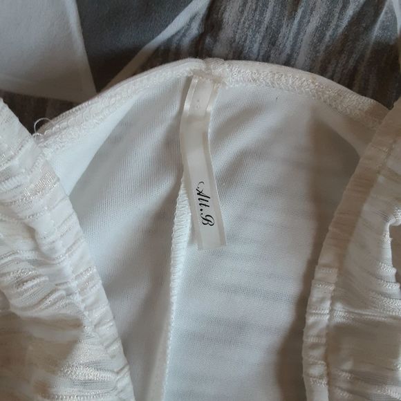 White mini quarter sleeve dress size small - Picture 4 of 4